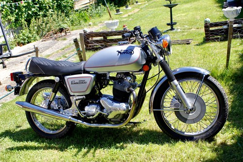 1974 Norton Commando 850 Interstate Te koop (foto 5 van 92)