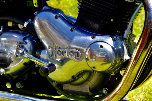 1974 Norton Commando 850 Interstate Te koop (foto 11 van 92)
