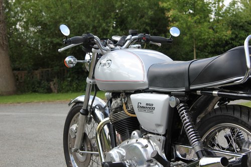 1977 Norton Commando 850 MkIII à vendre (picture 38 of 88)