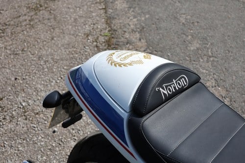 2018 Norton Commando California 50th Anniversary In vendita (immagine 39 di 183)