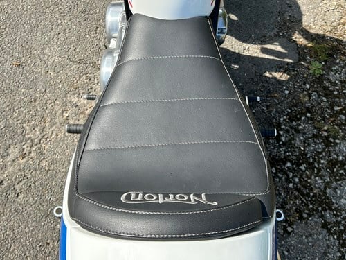 2018 Norton Commando California 50th Anniversary In vendita (immagine 83 di 183)