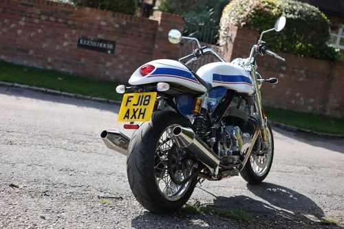 2018 Norton Commando California 50th Anniversary In vendita (immagine 8 di 183)