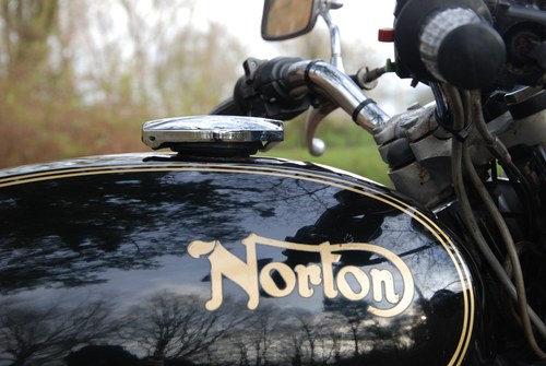 1975 Norton 850 Commando Interstate Mk III For Sale (picture 12 of 42)