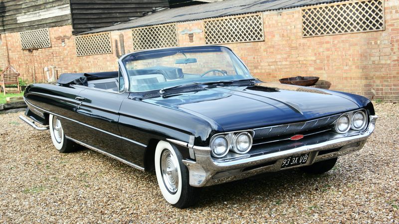 1961 Oldsmobile Starfire 98 Convertible For Sale (picture :index of 10)