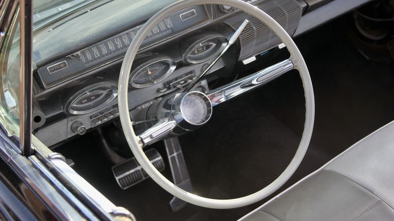 1961 Oldsmobile Starfire 98 Convertible For Sale (picture :index of 106)