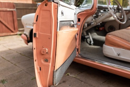 1955 Oldsmobile 88 Rocket “Holiday Sedan” (MKII) In vendita (immagine 88 di 246)