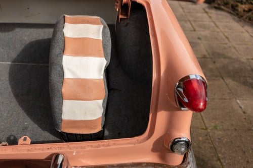 1955 Oldsmobile 88 Rocket “Holiday Sedan” (MKII) In vendita (immagine 101 di 246)