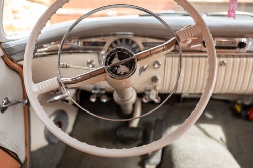 1955 Oldsmobile 88 Rocket “Holiday Sedan” (MKII) In vendita (immagine 26 di 246)