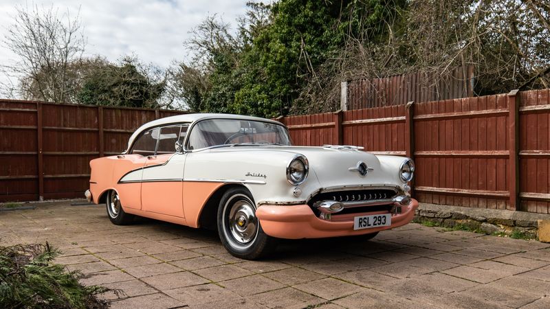 1955 Oldsmobile 88 Rocket “Holiday Sedan” (MKII) For Sale (picture 1 of 246)