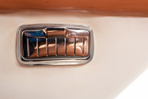 1955 Oldsmobile 88 Rocket “Holiday Sedan” (MKII) In vendita (immagine 50 di 246)