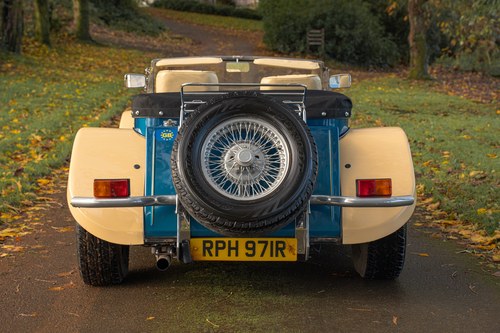 1977 Aluminium bodied Panther J72 4.2L straight 6 For Sale (picture 4 of 187)