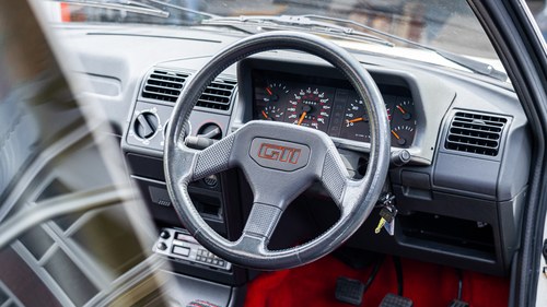 1988 Peugeot 1.6 205 GTI Te koop (foto 16 van 124)