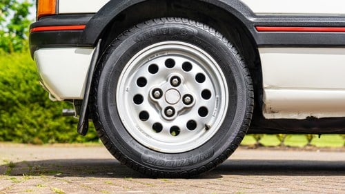 1988 Peugeot 1.6 205 GTI Te koop (foto 15 van 124)