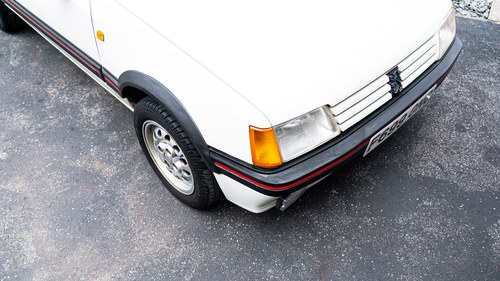 1988 Peugeot 1.6 205 GTI Te koop (foto 90 van 124)