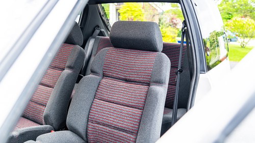 1988 Peugeot 1.6 205 GTI Te koop (foto 65 van 124)