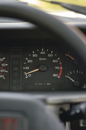 1990 Peugeot 205 1.6 GTI zum Verkauf (Bild 88 von 231)