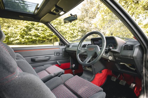 1990 Peugeot 205 1.6 GTI zum Verkauf (Bild 99 von 231)