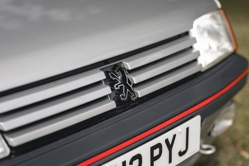 1990 Peugeot 205 1.6 GTI zum Verkauf (Bild 117 von 231)