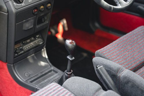 1990 Peugeot 205 1.6 GTI zum Verkauf (Bild 64 von 231)