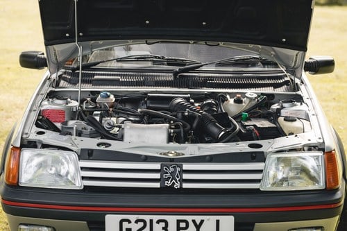 1990 Peugeot 205 1.6 GTI zum Verkauf (Bild 184 von 231)