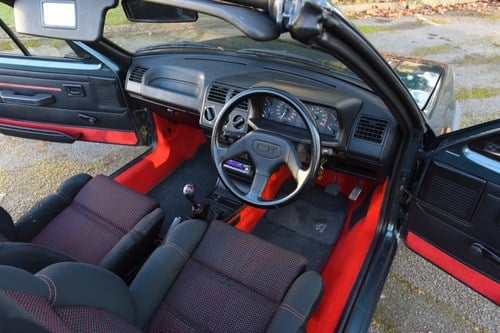 1993 Peugeot 205 1.9 CTi In vendita (immagine 33 di 135)