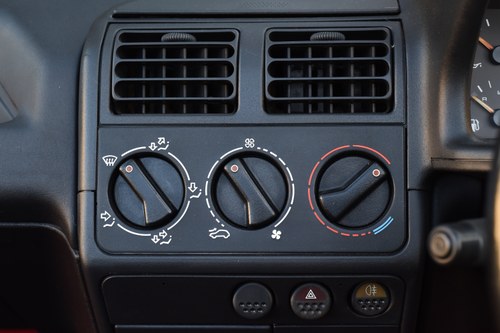 1993 Peugeot 205 1.9 CTi In vendita (immagine 45 di 135)