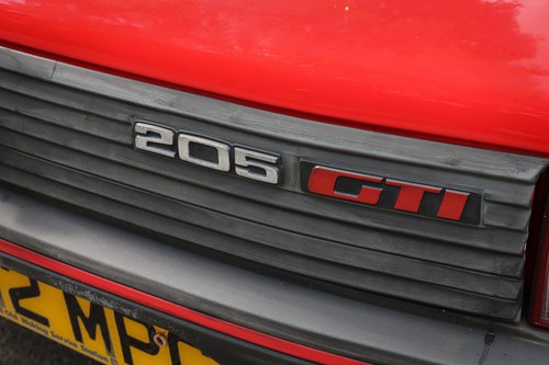 1988 Peugeot 205 GTI 1.6 For Sale (picture 105 of 129)