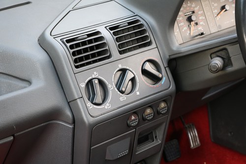 1988 Peugeot 205 GTI 1.6 For Sale (picture 40 of 129)