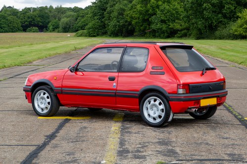 1992 Peugeot 1.9 GTI (Phase 2) Te koop (foto 16 van 103)