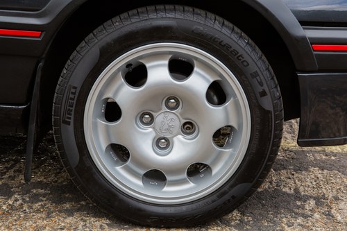 1989 Peugeot 205 GTI 1.9 In vendita (immagine 16 di 76)