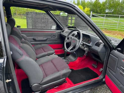 1990 Peugeot 205 GTI Automatic En venta (imagen 15 de 105)