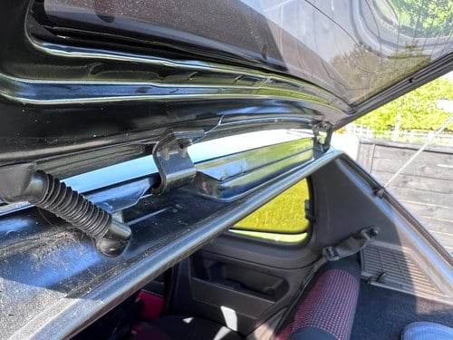 1990 Peugeot 205 GTI Automatic En venta (imagen 47 de 105)