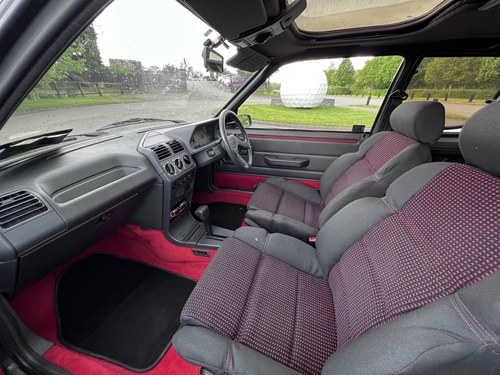 1990 Peugeot 205 GTI Automatic En venta (imagen 11 de 105)