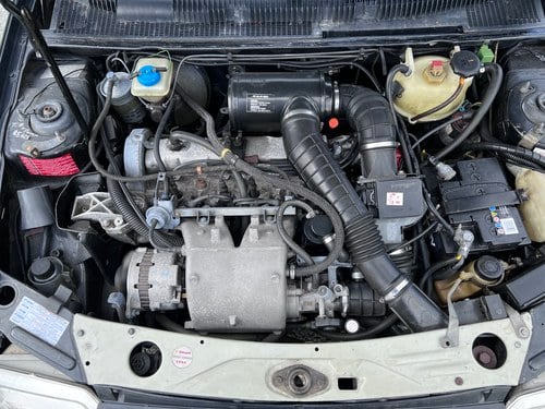 1990 Peugeot 205 GTI Automatic En venta (imagen 87 de 105)