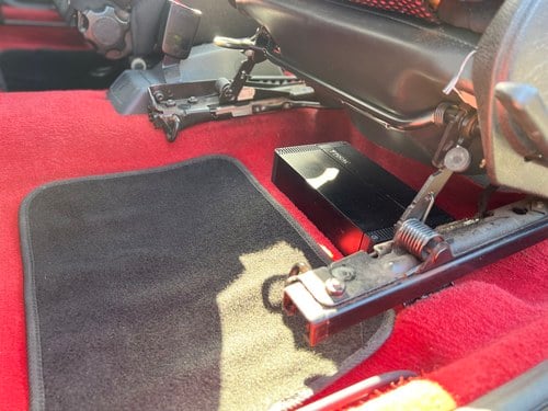 1990 Peugeot 205 GTI Automatic En venta (imagen 26 de 105)