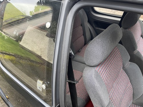 1988 Peugeot 205 1.6 GTi In vendita (immagine 73 di 164)