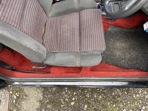 1988 Peugeot 205 1.6 GTi In vendita (immagine 78 di 164)