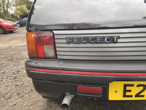 1988 Peugeot 205 1.6 GTi In vendita (immagine 140 di 164)