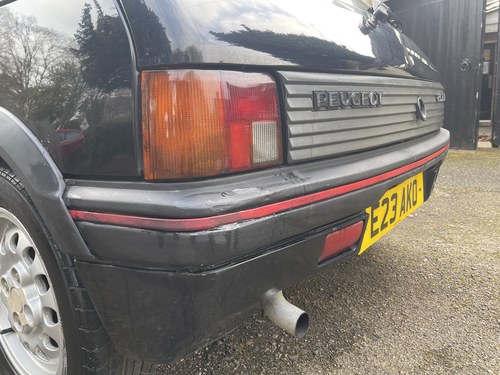 1988 Peugeot 205 1.6 GTi In vendita (immagine 104 di 164)