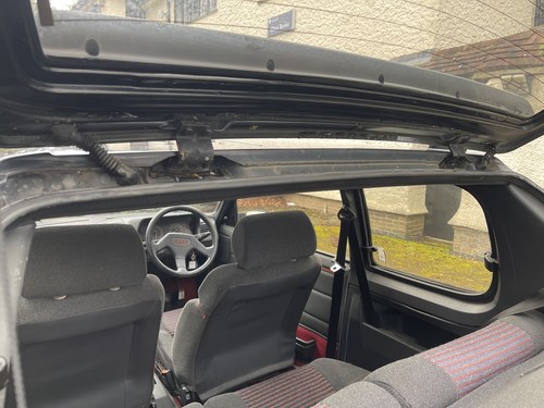 1988 Peugeot 205 1.6 GTi In vendita (immagine 80 di 164)