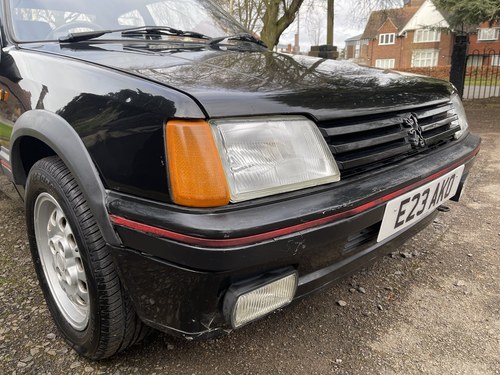 1988 Peugeot 205 1.6 GTi In vendita (immagine 98 di 164)