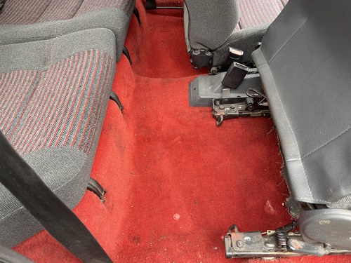 1988 Peugeot 205 1.6 GTi In vendita (immagine 44 di 164)