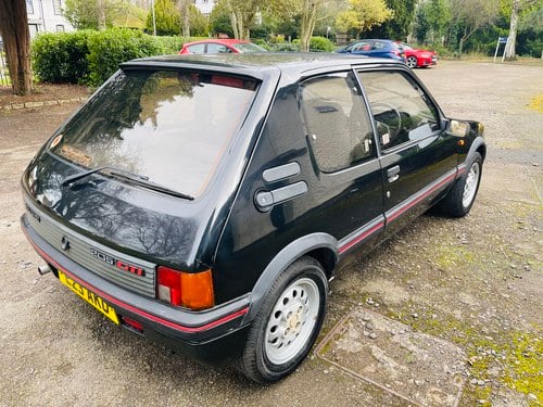 1988 Peugeot 205 1.6 GTi In vendita (immagine 7 di 164)