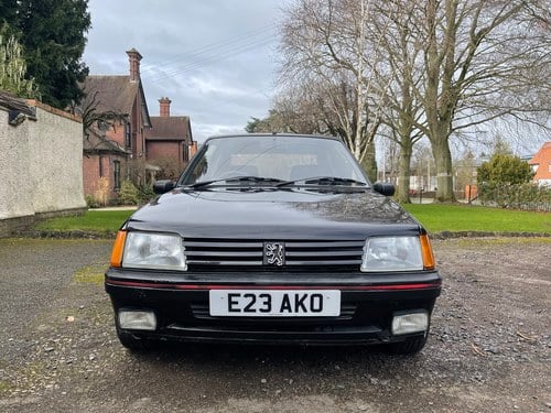 1988 Peugeot 205 1.6 GTi In vendita (immagine 2 di 164)