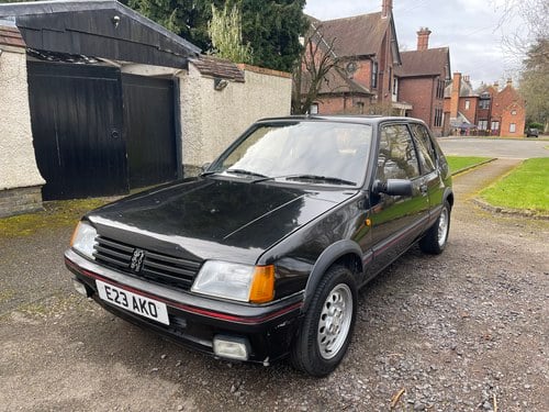 1988 Peugeot 205 1.6 GTi In vendita (immagine 4 di 164)