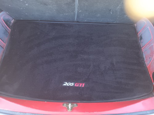 1988 Peugeot 205 GTI En venta (imagen 67 de 213)