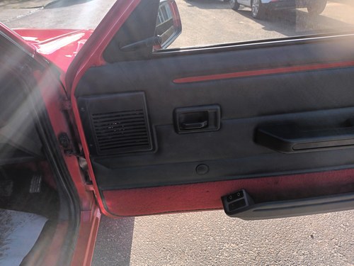 1988 Peugeot 205 GTI En venta (imagen 27 de 213)