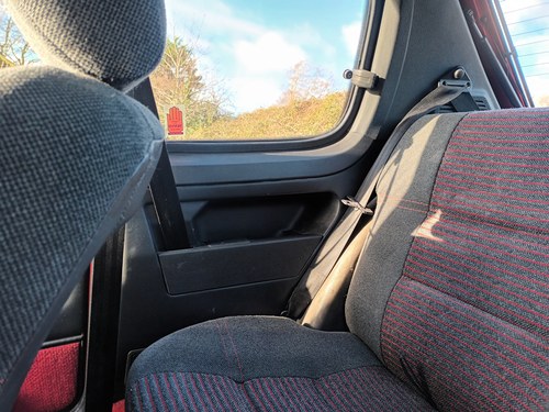 1988 Peugeot 205 GTI En venta (imagen 59 de 213)