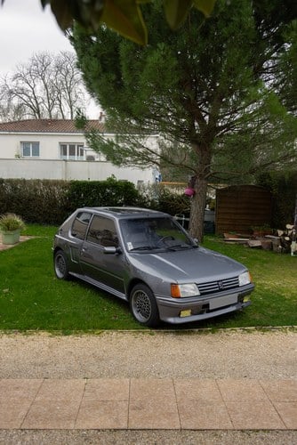 1989 Peugeot 205 GTI Gutmann à vendre (picture 4 of 148)