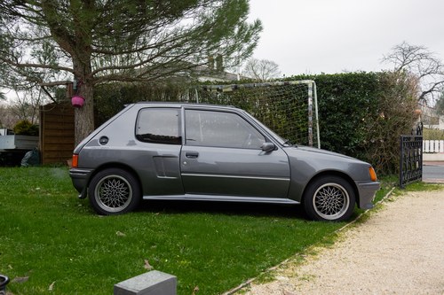 1989 Peugeot 205 GTI Gutmann à vendre (picture 11 of 148)